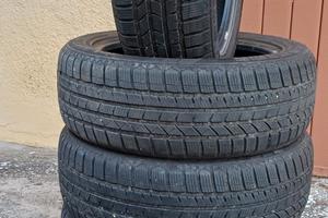 pneumatici invernali Momo North Pole 205/55 R17.