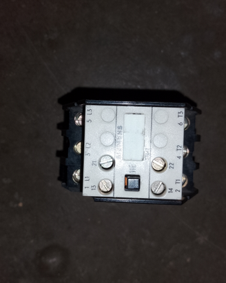 Teleruttore Siemens 30A (9A-15hp)