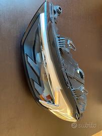 Fanale anteriore sinistro Audi A1 2019