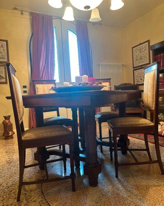 Tavolo da sala
