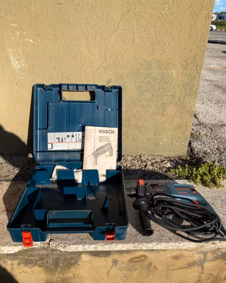 Martello perforatore