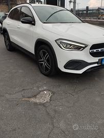 Mercedes-benz GLA 200 d Automatic Executive