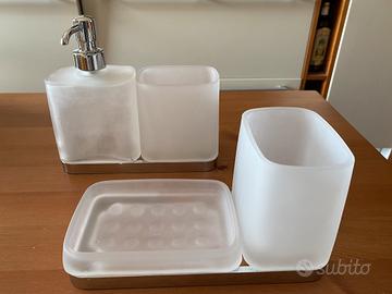 Set bicchiere e piattino