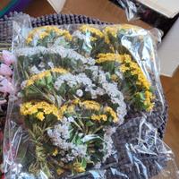 Fiori artificiali nuovi 