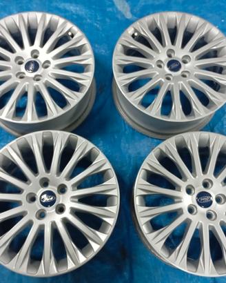 cerchi in lega Ford da 17