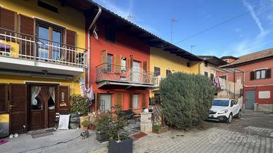 CASA SEMINDIPENDENTE A ALPIGNANO