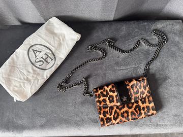 Tracolla ash leopardata