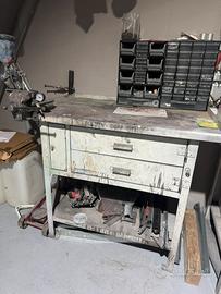 Banco da lavoro in ferro