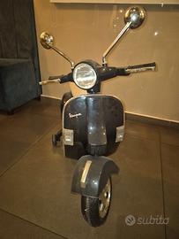 Vespa, bici e monopattino elettrico