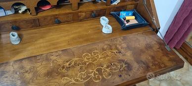 Cassettone Secrete' in stile