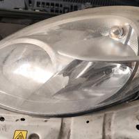 Faro anteriore sinistro Lancia Y