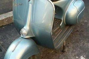 Vespa 150 del 1962 + una LAMBRETTA 125 f del 1955!
