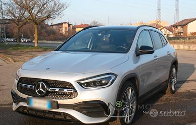 Mercedes GLA 180 d Premium auto