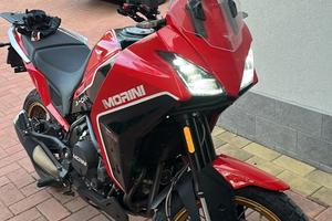 Moto Morini x-cape 650 gold