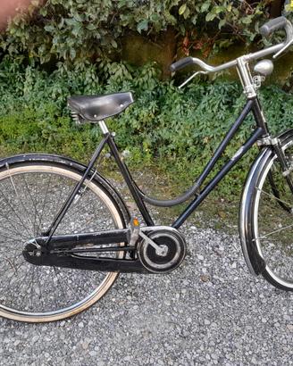 Bicicletta Bianchi donna freni a bacchetta