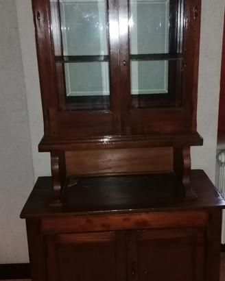 Vetrinetta in noce