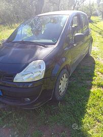 Reno modus 1200 con gancio traino