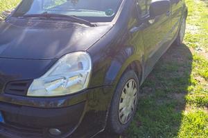Reno modus 1200 con gancio traino