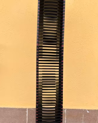 Torre porta CD DVD nera alta 100 cm