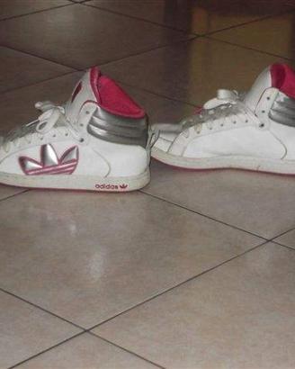 Scarpe adidas
