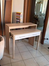 Scaffale scrivania a scomparsa