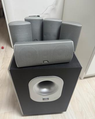 Subwoofer attivo JBL SUB140/230