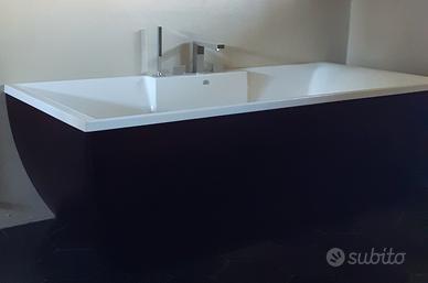 Vasca da bagno design finitura venghe'