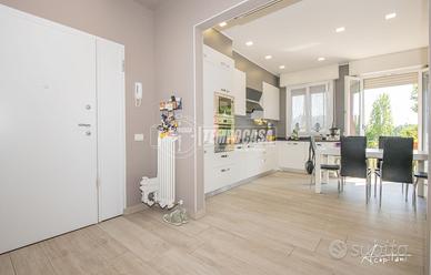 Villa bifamiliare in zona Parco Amendola