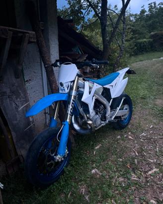 tm 300 en 2021