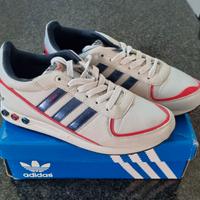 Scarpe Adidas modello L.A. Trainer