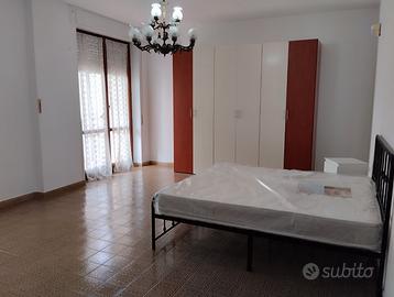 Camere doppie uso singole in via Cavaro