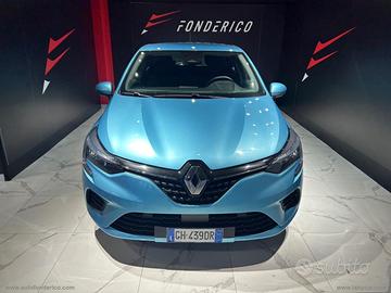 RENAULT Clio Hybrid E-Tech 5p. Business