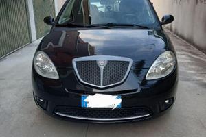Lancia Y del 2009