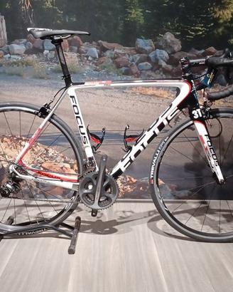 Bici Da Corsa Focus Izalco Pro 3.0 Carbon Nuova