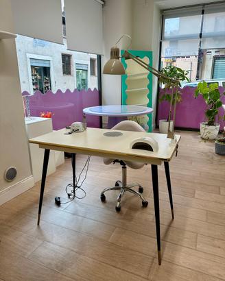 Tavolo Nail Bar vintage anni ’70 con aspirazione