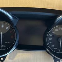 Tachimetro Alfa Giulia Quadrifoglio