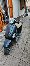 Piaggio Vespa 50 LX - 2008