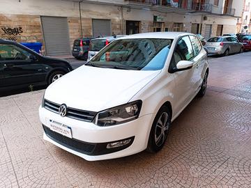 VOLKSWAGEN POLO 1.2 TDI-NEOPATENTATI-COME NUOVA -E