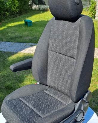 Sedile NUOVO Mercedes Vito Viano 