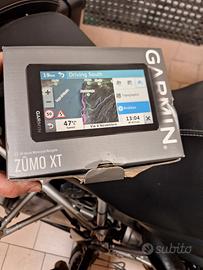 Navigatore garmin zumo xt