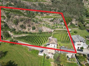 Rustico / Casale di 361 m² con 5 locali e box auto