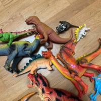 Set 11 Dinosauri in gomma/plastica morbida e rigid