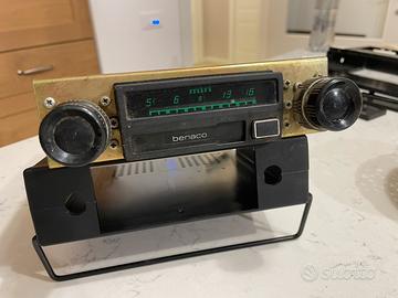 Autoradio vintage anni 70