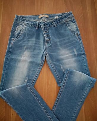 jeans donna marca Baci e Abbracci