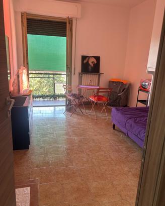 BUCCINASCO STANZA/monolocale LIBERO DA 30 settembr
