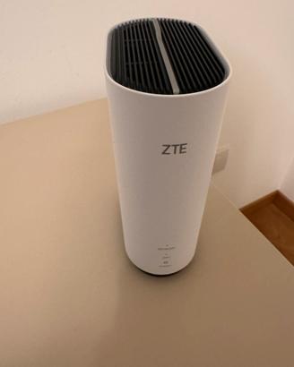 Router ZTE 5G G5C con garanzia 14 mesi rimanenti