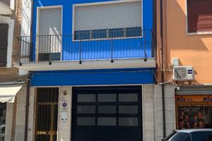 C erchi una casa cielo-terra nel Borgo Marinaro?