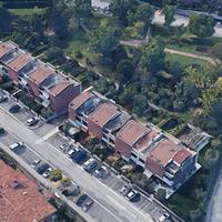 Villa a schiera di ampie dimensioni