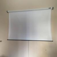 NUOVO! Schermo a parete 230x200