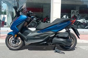 Honda Forza 350 2024 Matte Pearl Pacific Blue